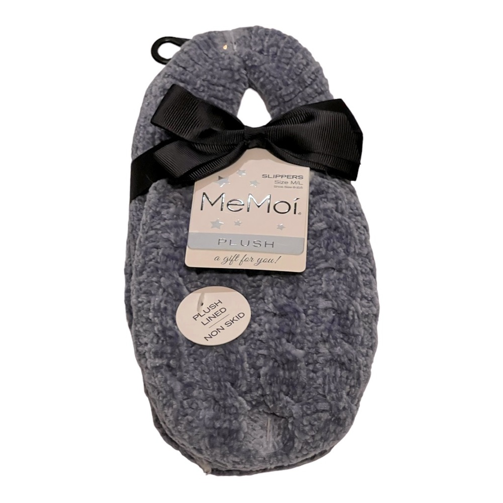 New MeMoí Classic Cable Knit Chenille Non-Skid Slipper Size M/L Color Demin